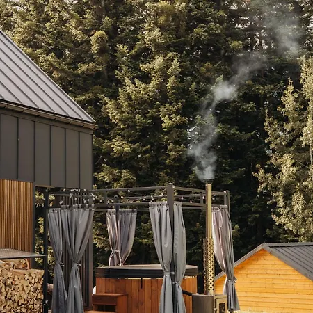 Honey House Wierchy- Prywatna Strefa בית נופש *