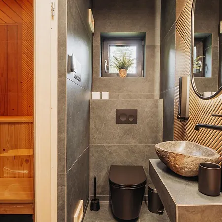 Honey House Wierchy- Prywatna Strefa בית נופש *